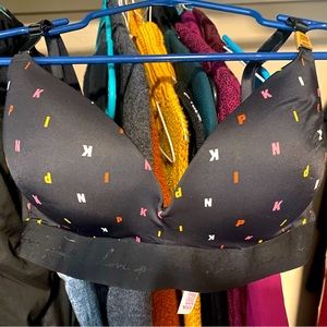 VS bra never worn new with tags